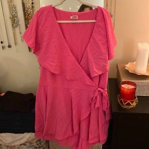 Perfect condition chic soul pink ruffle romper